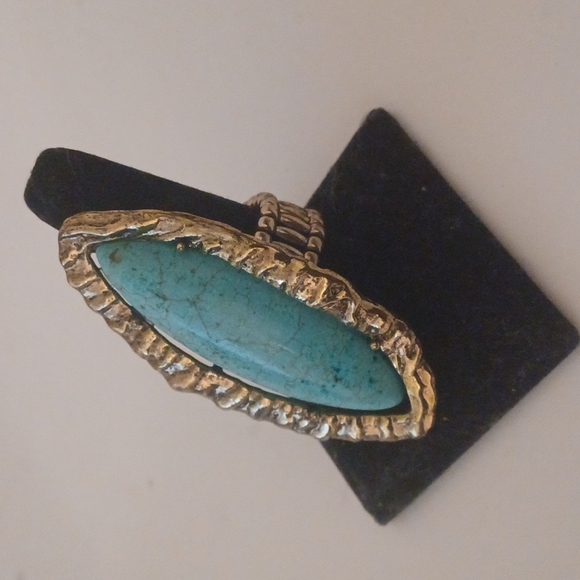 Faux Turquoise Ring - Picture 2 of 3
